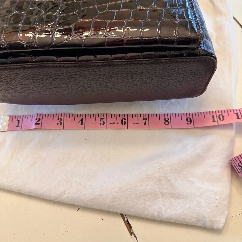 Brighton SONNY Dark Brown Croc-Embossed Patent Organizer Bag W/Dust Bag - NWOT